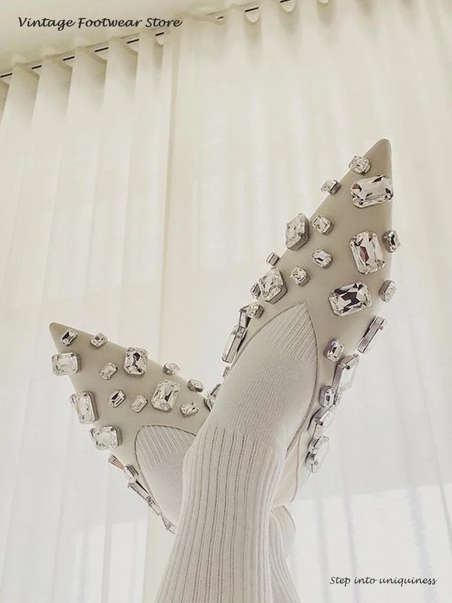 Crystal-embellished Leather Ballet Flats White Pointed Toe Flat with Bling Mules Fashion Slip-on Jeweled Casual Shoes 260124