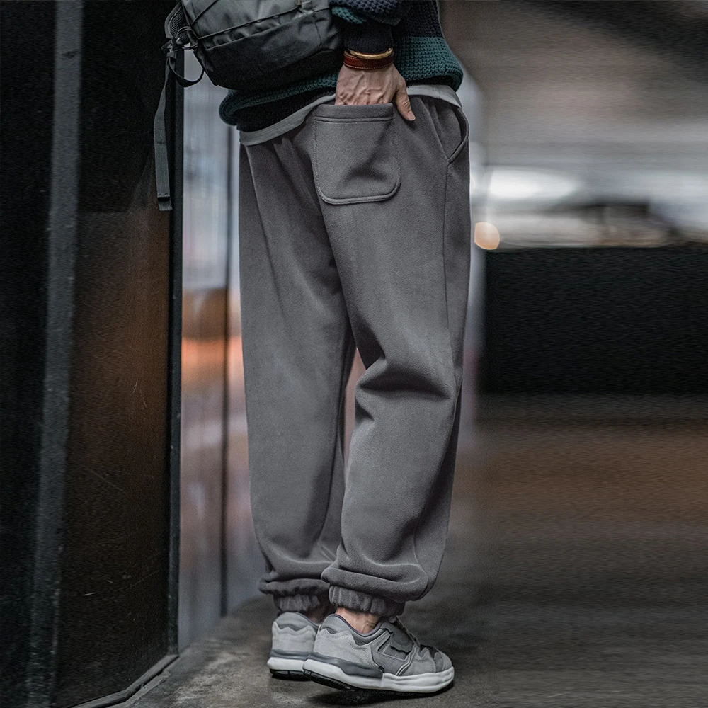 Maden Mens Casual Polar Fleece Cuffed Sweatpants Solid Color Elastic Waist Fleece-lined Pants Warm Sports Straight-leg Trousers 260122