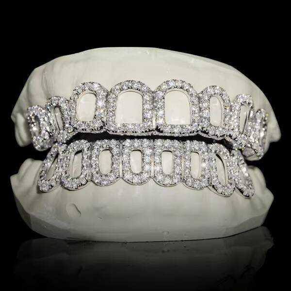 Fine Hip Hop Moissanite Grillz Custom Real Gold Plating 925 Silver Iced Straight Setting VVS Moissanite Diamond Teeth Grillz