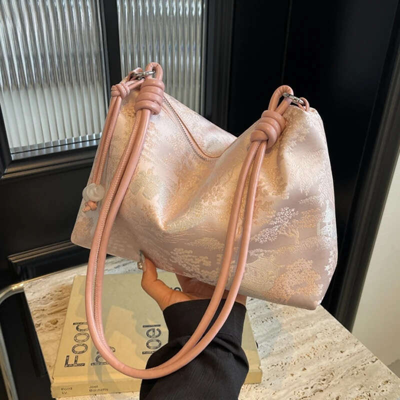 Brand Shoulder Fashionable Chinese Style Polyester Embroidered Tote Bag Large Capacity Women's Armpit Zipper Handbag
