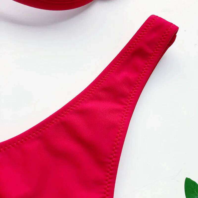 2025 Sexy Red Push Up Sets Ladies Swimwear Underwired Swimsuits Women High Leg Cut Bathers Biquinis Bikinis Femenino C260207