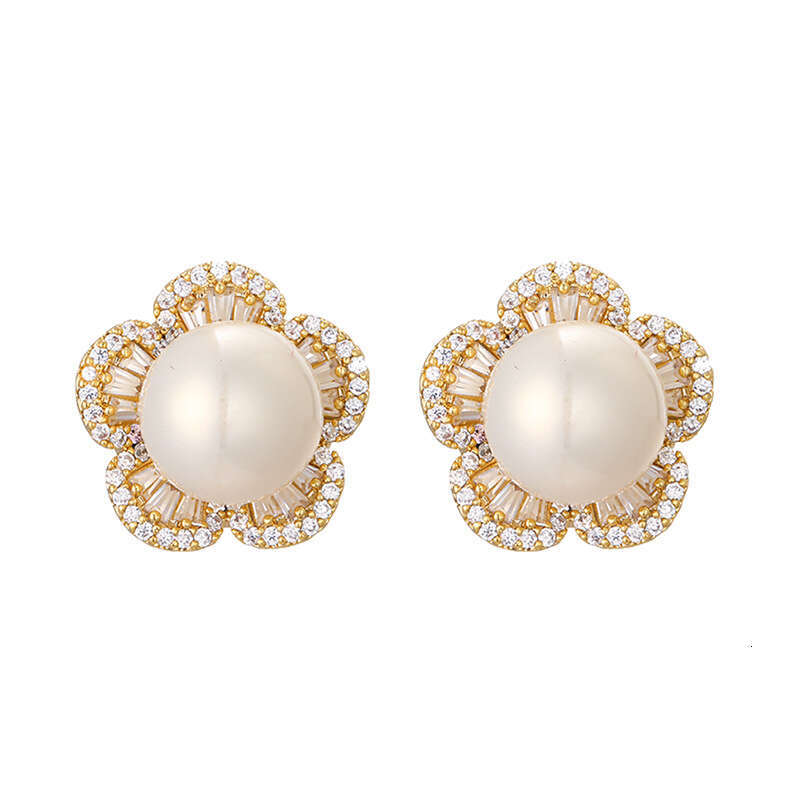 Micro Inlaid Full Zircon Flower Pearl for Women Fashion Simple Elegant Earrings New High-end Light Luxury Exquisite Ear Jewelry