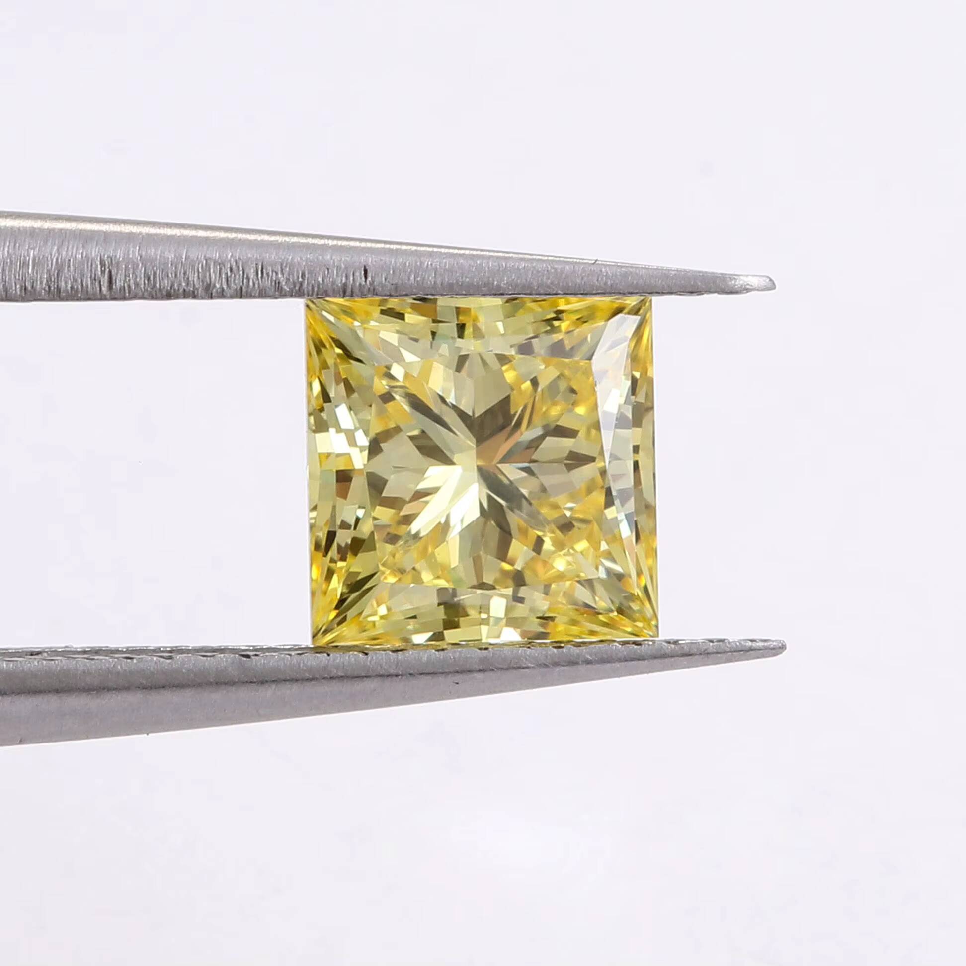 Wholesale Price VS1 130 Carat Yellow Colors 1 Carat Diamond Price Princess Cut Diamond Jewelry Igi Certified Diamond Lab Grown