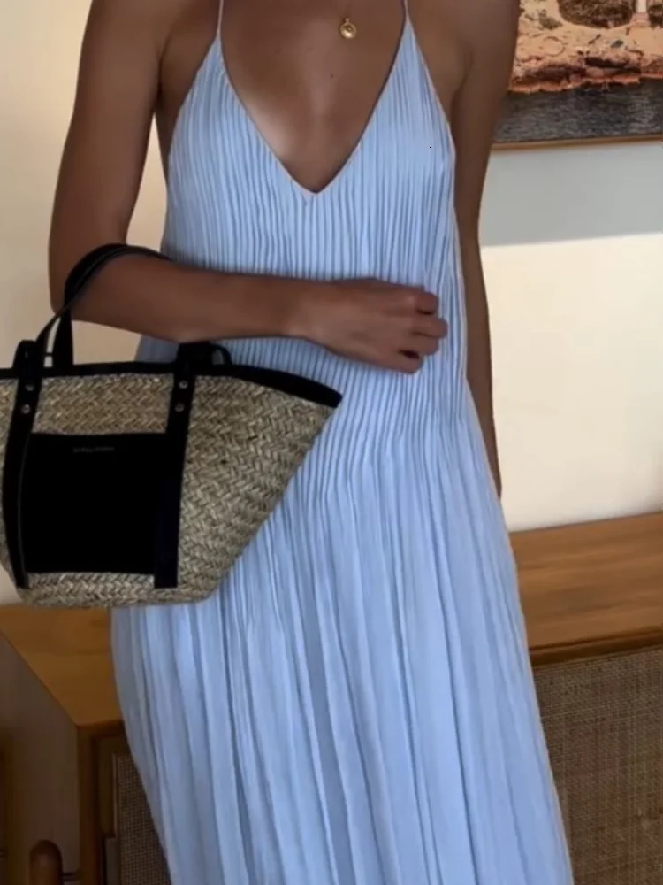 Light Blue Pleated Sling Long Dresses Women Sexy Backless Sleeveless A Line Robes Elegant Female Evening Party Club Gowns 260127