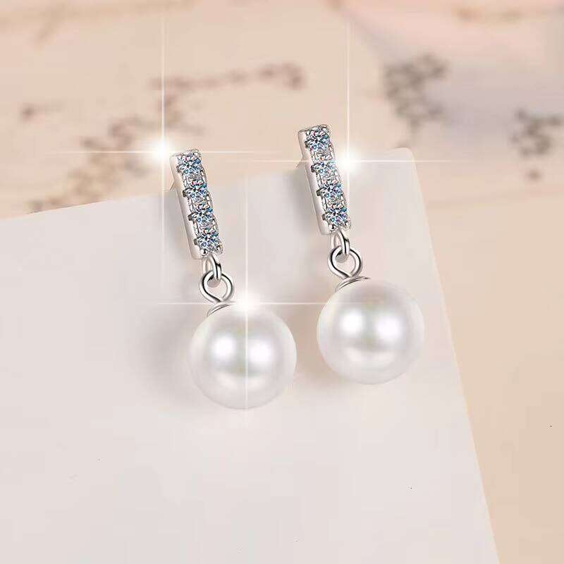 Gorgeous Fashion Full Moissanite S925 Sterling Silver Stud Earrings Pendant Certified Vvs1 Featuring Pearls & Diamonds
