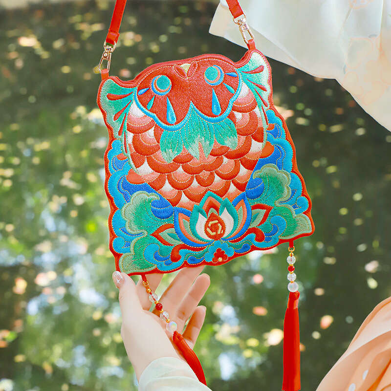 Ancient Style Crossbody Embroidered Goldfish Bag Irregular Koi Hanfu Accessories Wholesale Evergwish