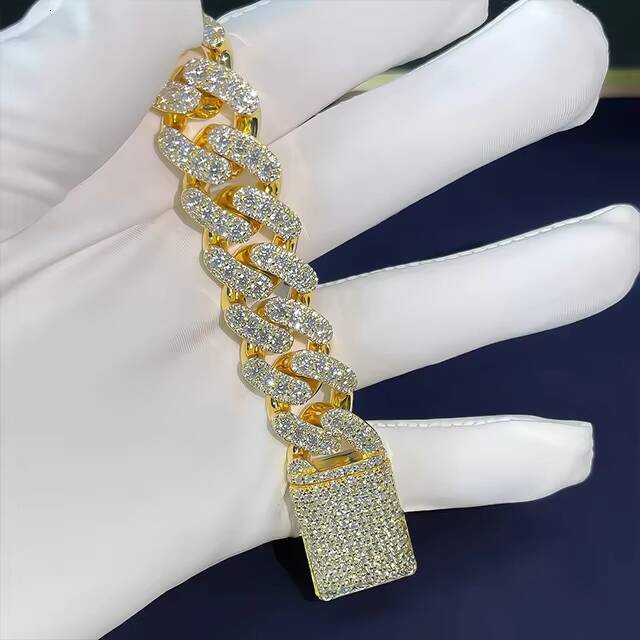 Factory Wholesale High Quality 18mm Vvs Moissanite Cuban Link Chain Bracelet Iced Out 925 Silver Plated Men Hip Hop Necklace
