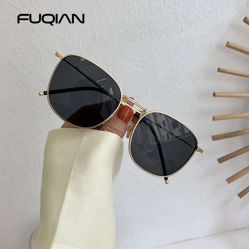 Fashion Metal Square Sunglasses Women Men Stylish Round Sun Glasses Ladies Retro Black Driving Shades UV400 Y260207