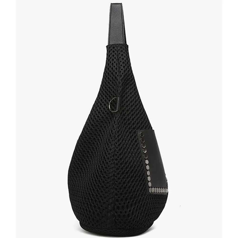 Women Totes European Style Rivet Design Hollow Out Shoulder Bags Summer Outdoor Casual Large Capacity Crossbody Bag C260207