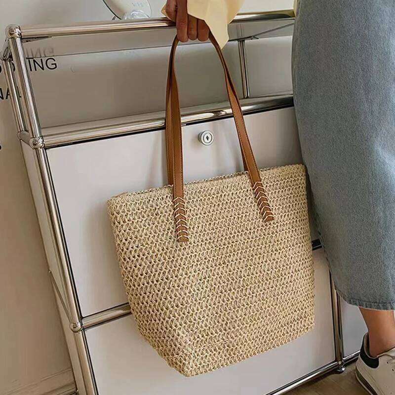 Summer Large Capacity Tote Shoulder Handmade INS Fresh Rural Handheld Grass Woven Women Bag C260207