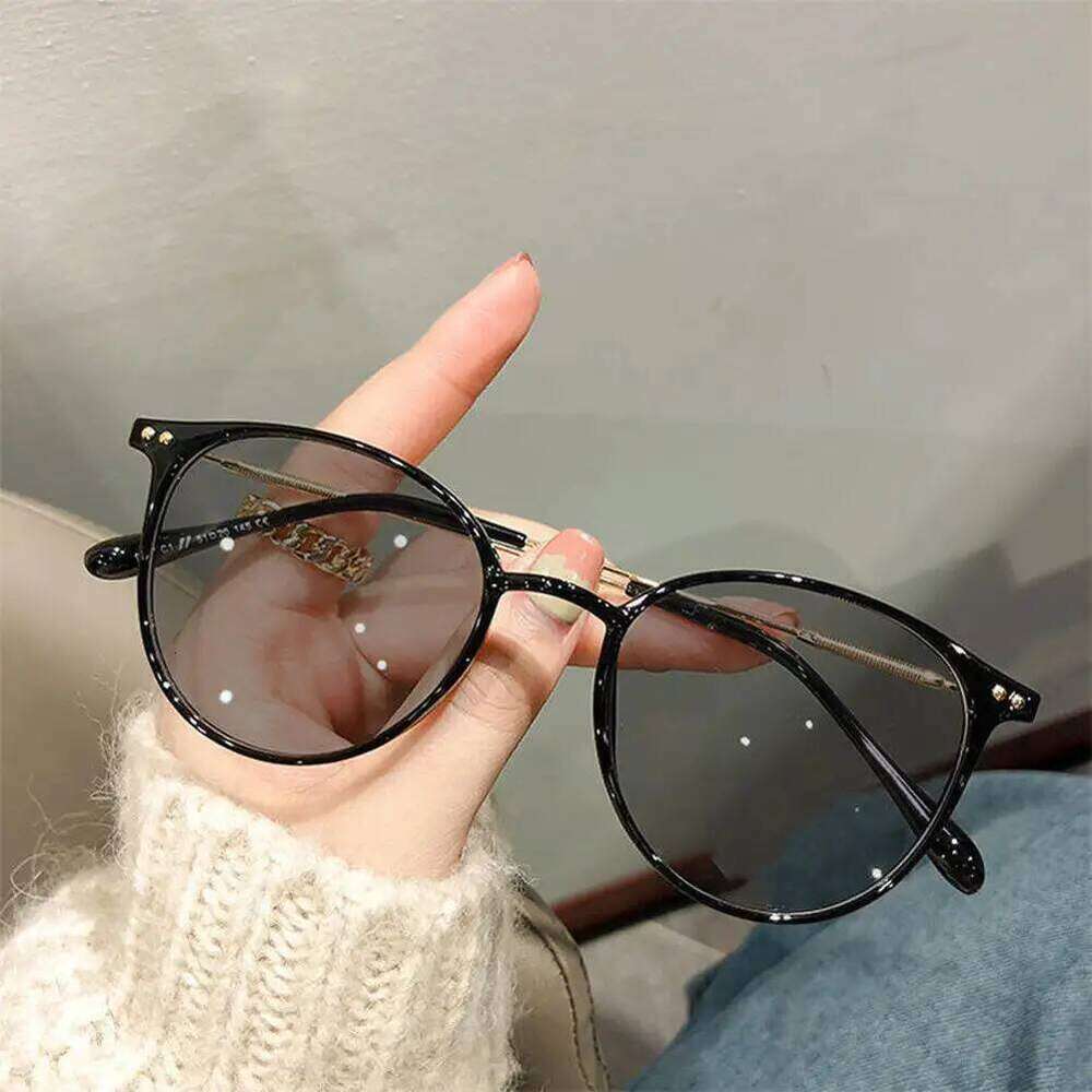 Color Changing Anti Blue Light Fashion Circular Glasses Frame UV Protection Outdoor Beach Sunglasses For Men Women Y260207
