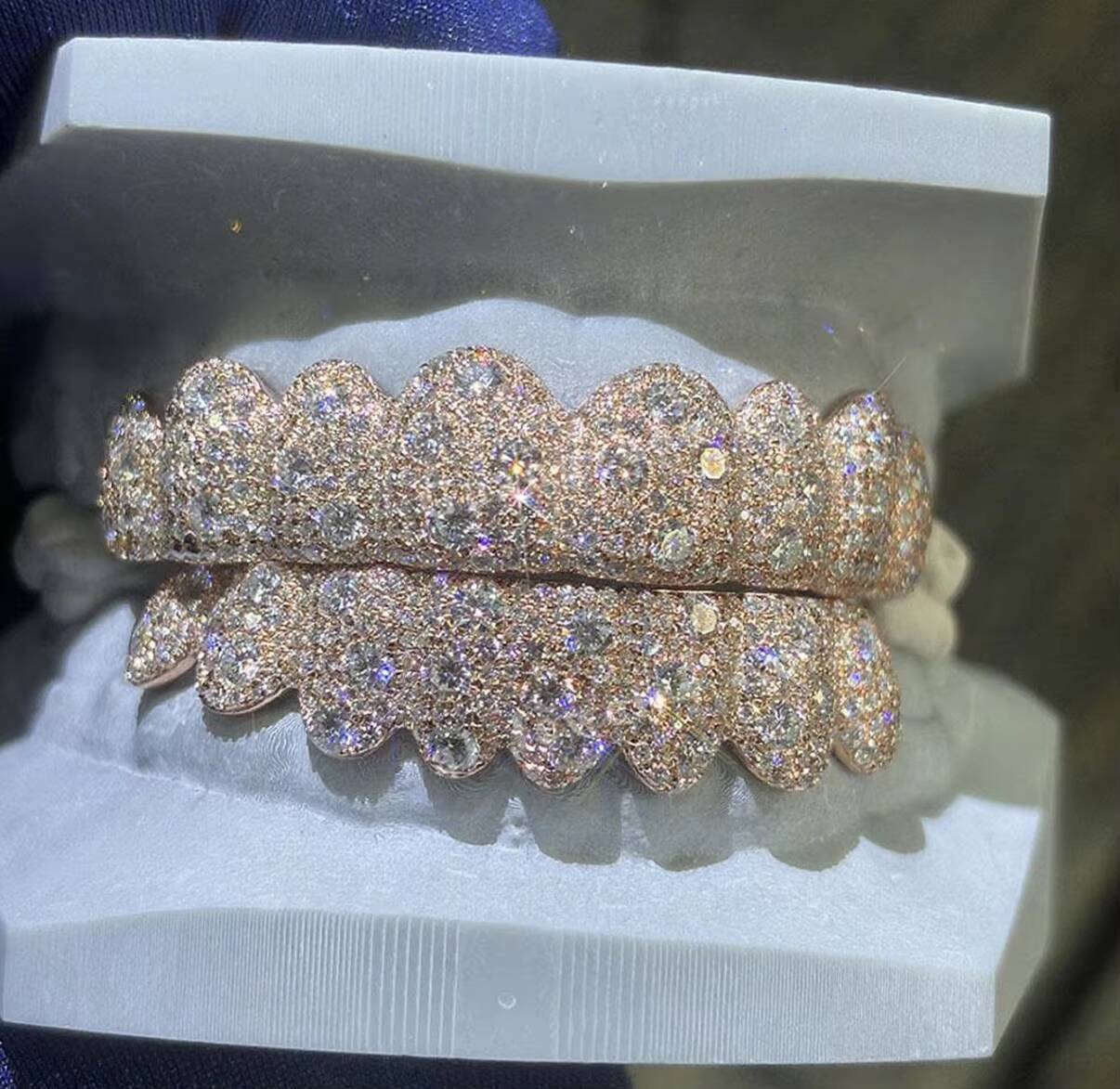 Luxurious Rose Gold Moissanite Diamond Grillz Set Custom Teeth Jewelry High Clarity Stones for Lasting Shine