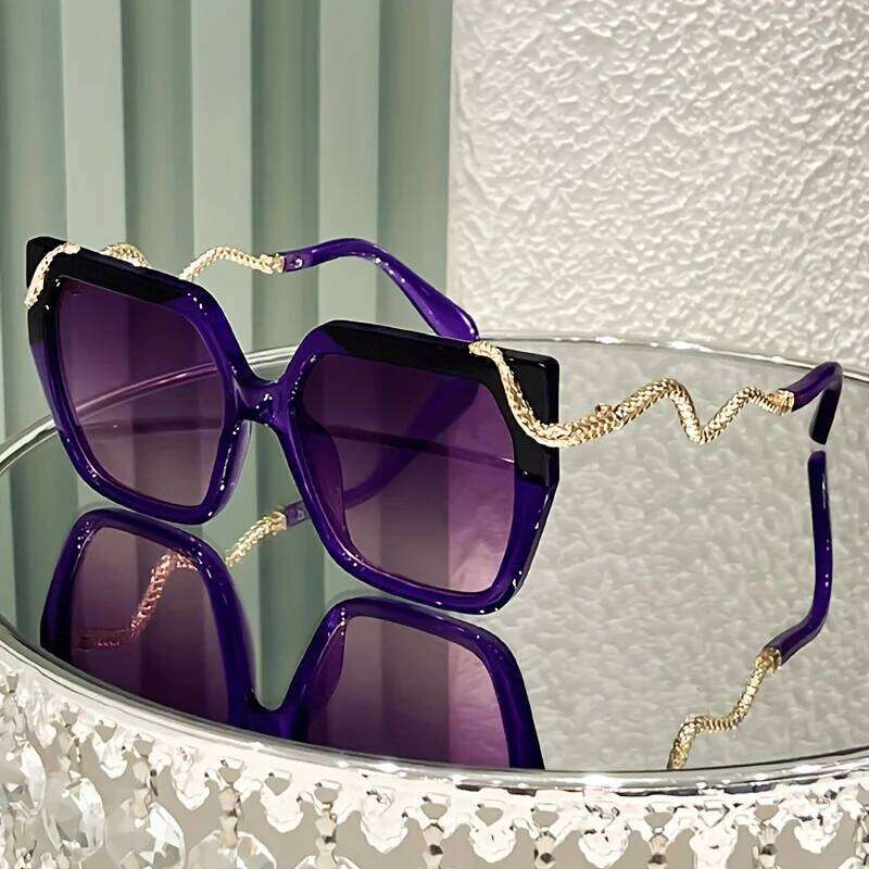 Women's Oversized Round Fashion Glasses with Snake-Shaped Metal Arms - Lightweight PC Frame, White & Golden Luxury Y260207