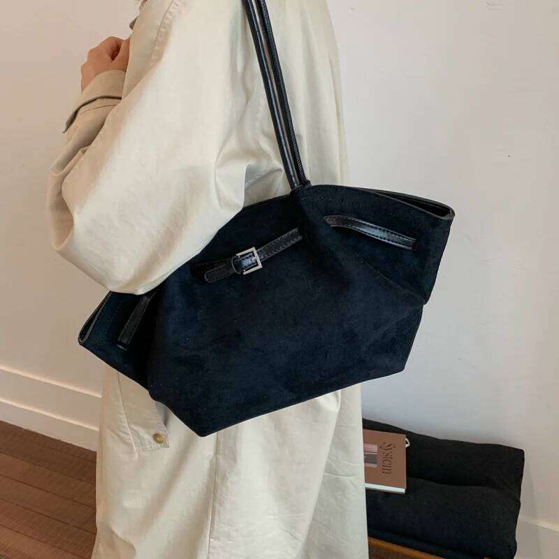 Stylish Retro Solid Color Womens Handbag Shoulder Casual Loop Design Large Capacity Women Tote Bag for Commuting Outings C260207