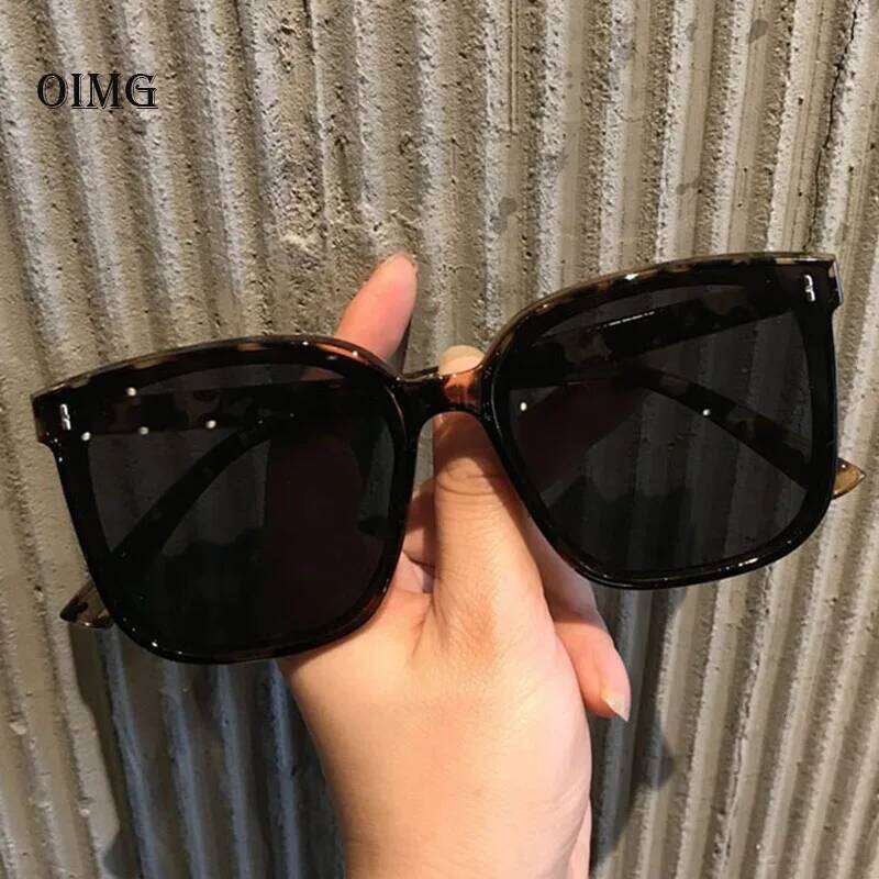 New Square Sunglasses Women Brand Designer Big Frame Gradient Vintage Sun Glasses For Men Oculos De Sol Feminino UV400 Y260207