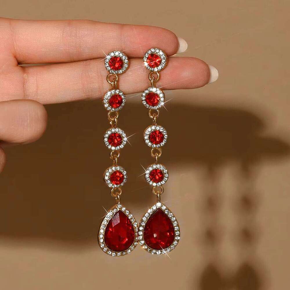 Women's European American Style Luxury Fashion All-Match Long Oval Drop Tassel Earrings Alloy Elegant Artistic Diamond-Set Place