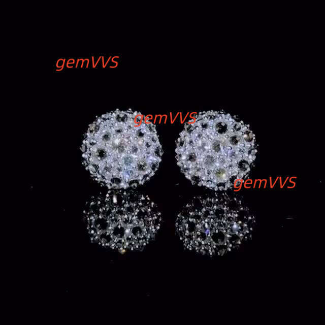 Brilliant Luster 10Mm Cluster Iced Out Vvs 925 Sterling Silver Delicate Moissanite Stud Earrings