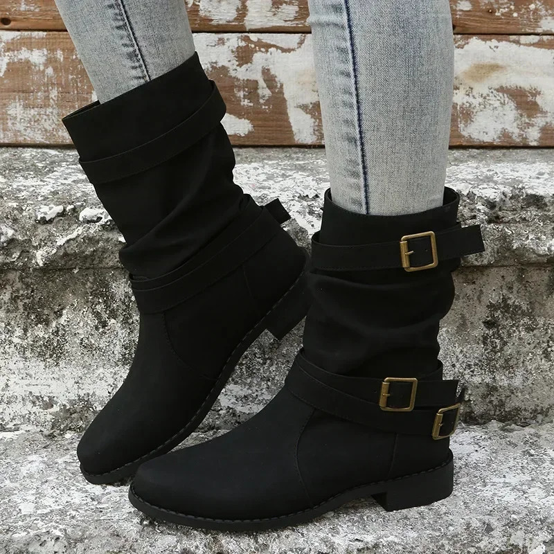 Plus Size 43 Women Boots European and American Fashion Buckle Pleated Short Autumn Winter Flat Boot Shoes 260208
