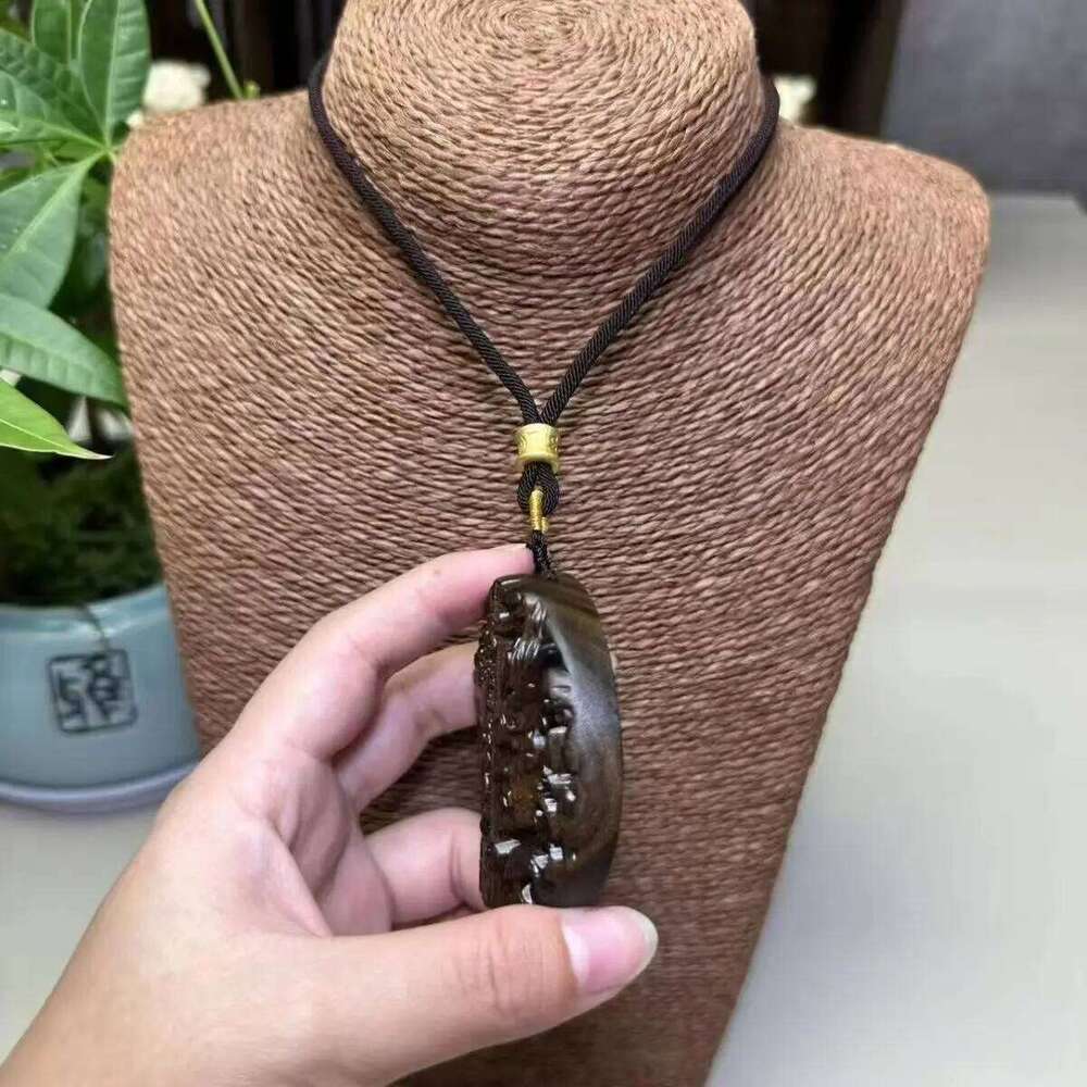 Aloeswood Carving A Read Between The Play Shijia Buddha High Grade Wealth Neck Hanging Gifts Yuansiqi