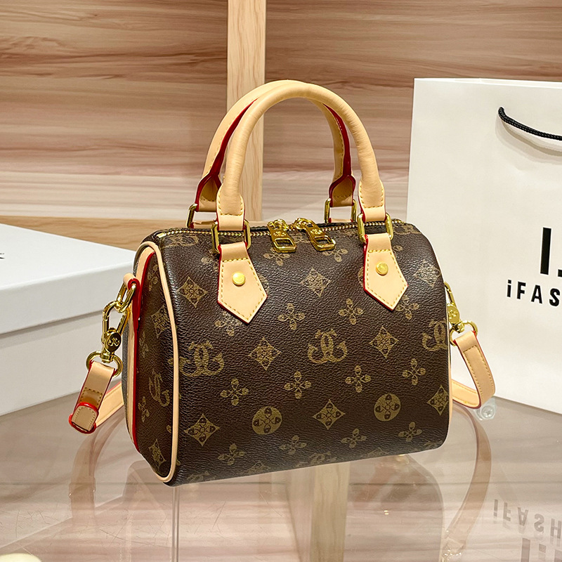 2026 New Women's Double-Shoulder Bag, Boston Bag, Pillow Bag, Handbag with Letter Design, Luxury High-End Ladies' Shoulder Crossbody Bag