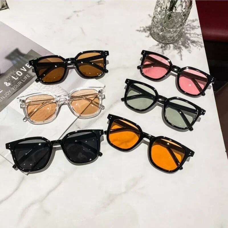 Fashion Square Sunglasses Women Clear Ocean Lens Shades UV400 Men Retro Rivets Decoration Orange Pink Sun Glasses Gafas De Sol Y260207
