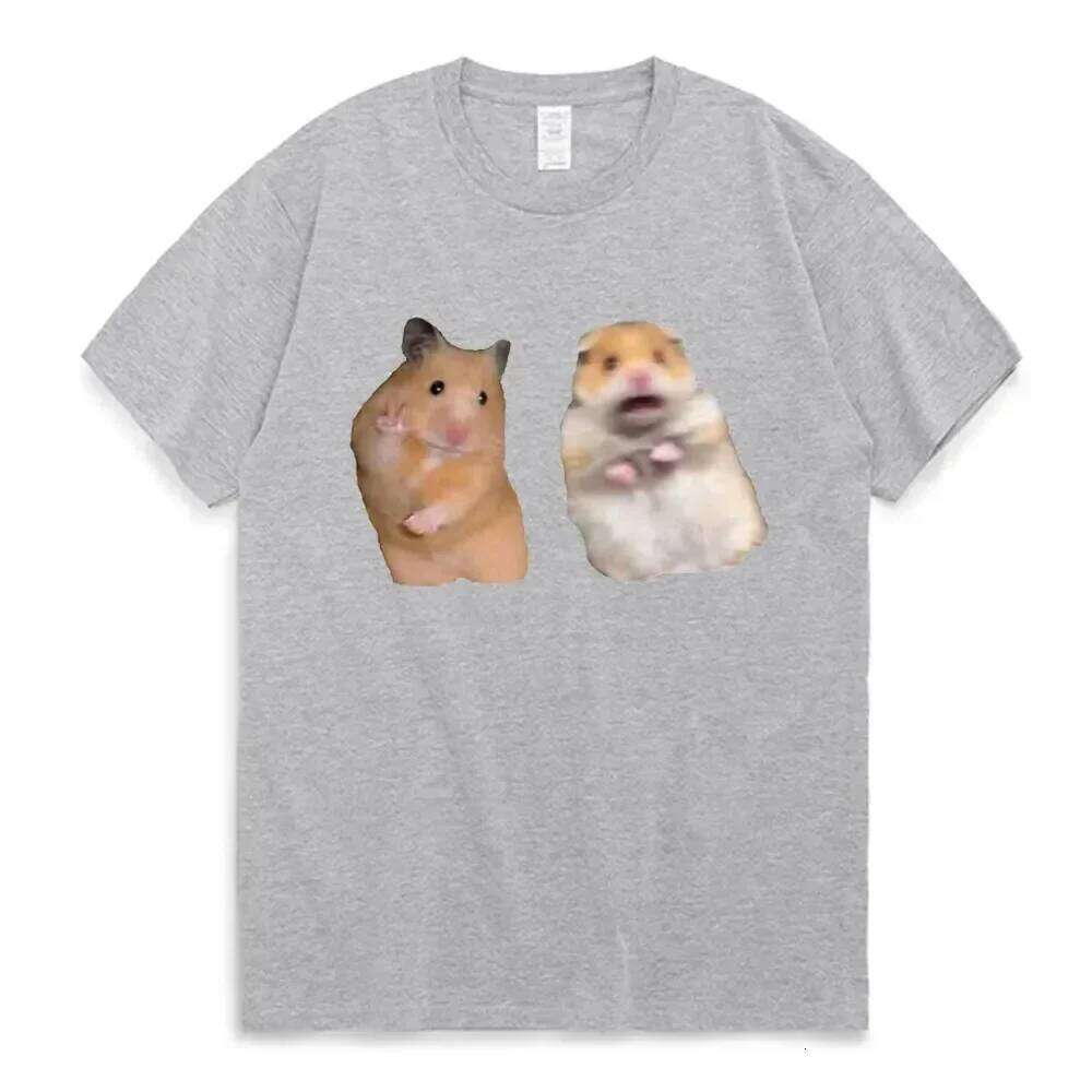 Funny Peace Sign and Screaming Hamster T-Shirt Lovers Gift Rodent Cavy Tee Shirts Summer Short Sleeve TShirt Aesthetic Clothes C260207