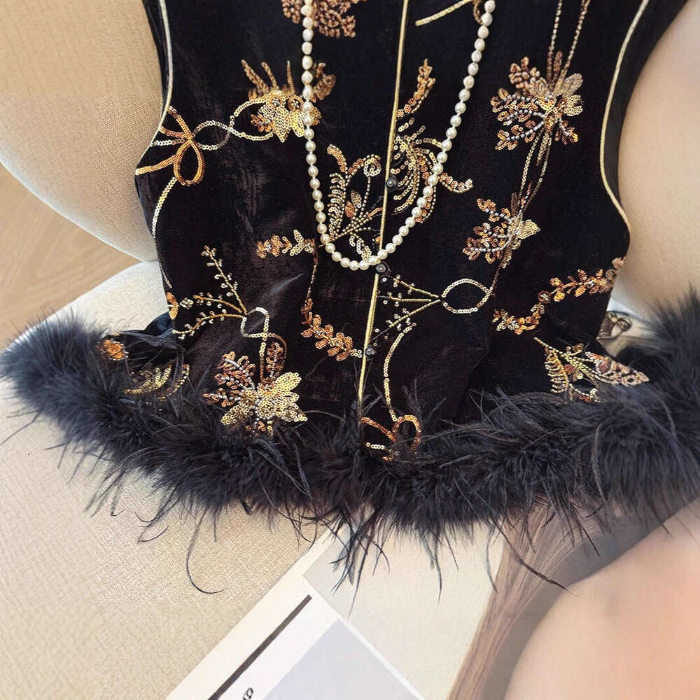 High-Quality Chinese Style Ostrich Feather Embroidered Jacket Women Autumn Sleeveless Retro Vest Top For Women Luanyun
