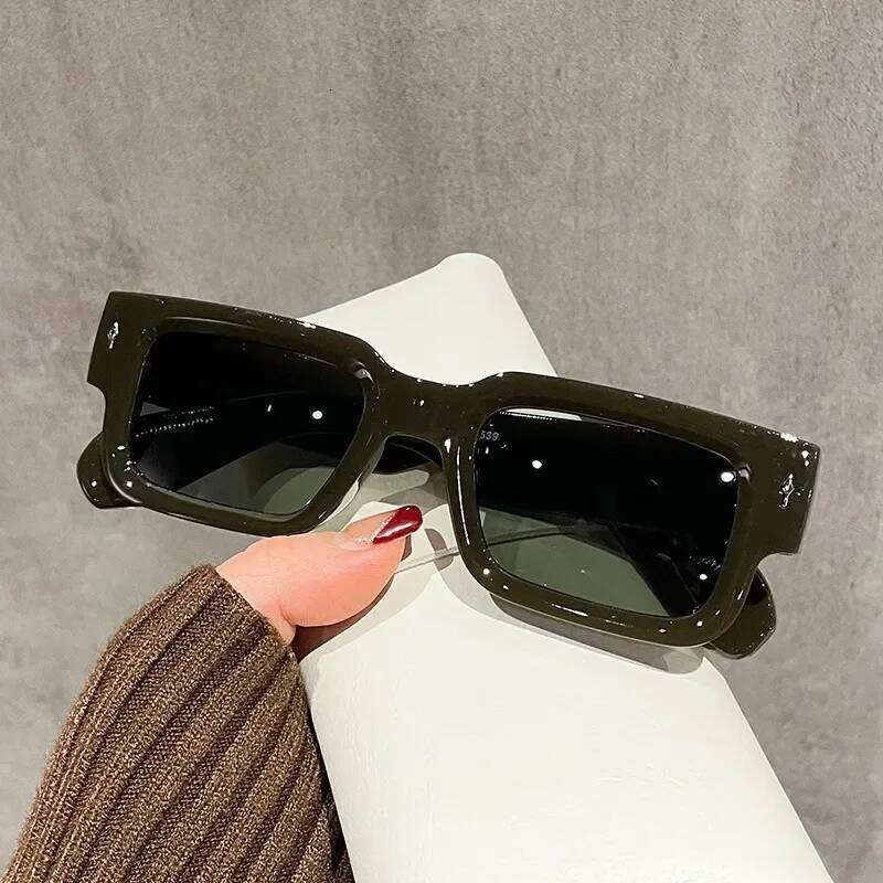 Classic Square Rivet Sunglasses - Punk Retro Rectangle Design UV400 Shades for Men & Women, Fashion High-End Eyewear Y260207