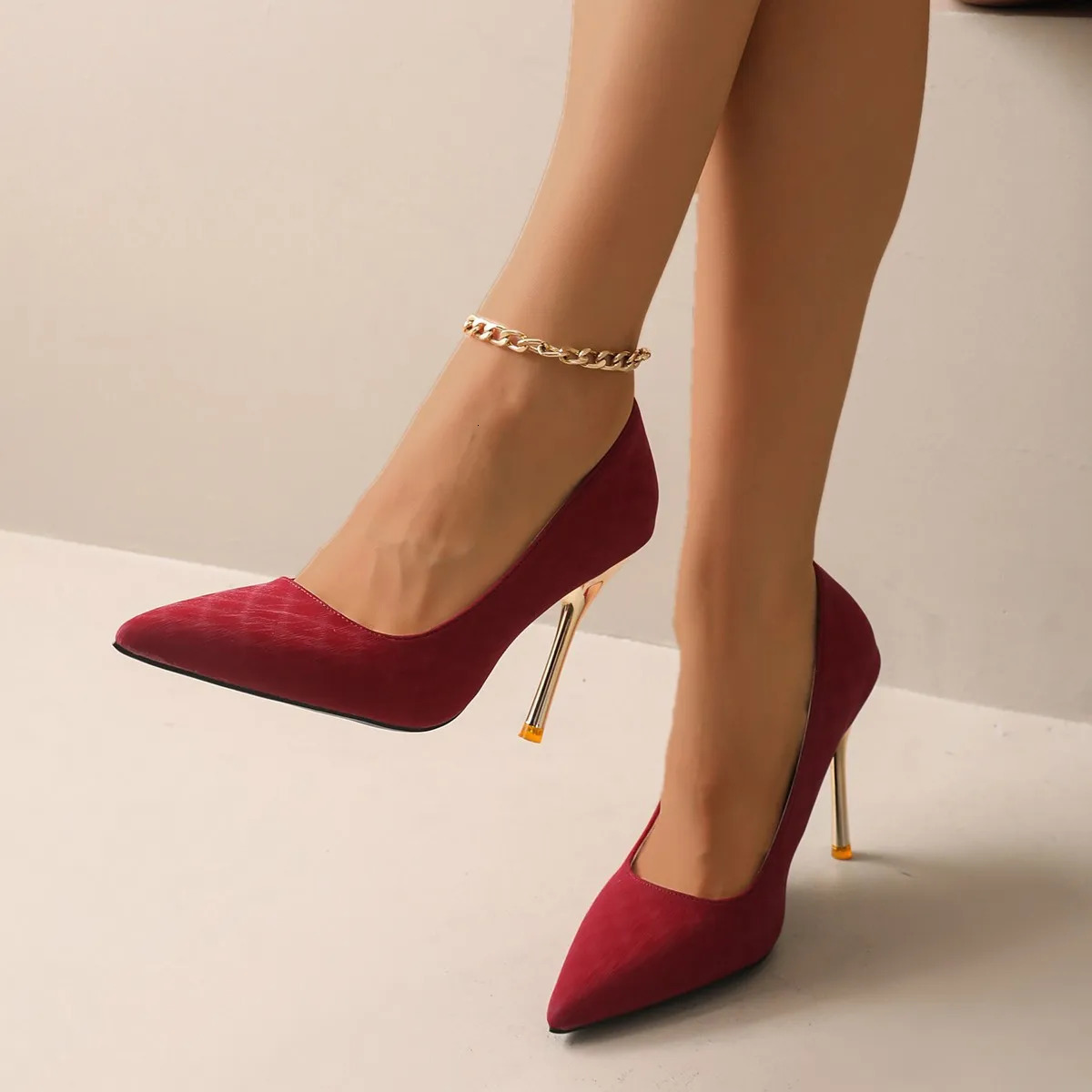 Shoes Style Bridal Chinese High Heels with Thin PointedToe n 260208