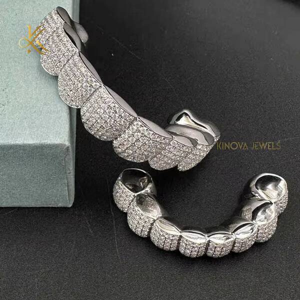 Luxury Moissanite Diamond Teeth Grillz 925 Sterling Silver Mouth Jewelry Perfect For Men And Women Looking For Trendy Bold Look