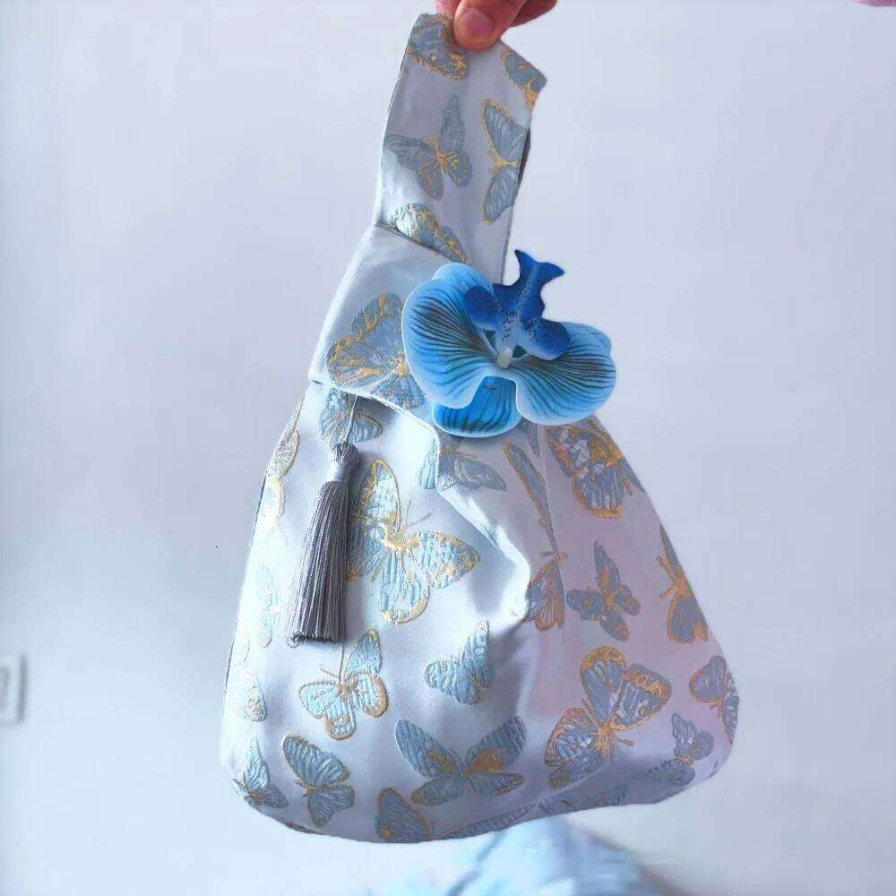 Flower Pendant Tassel Knot Wrist Bag Hanfu Accessories Storage Purse New Chinese Style Handbag Elegant Sweet Small Item Pouch
