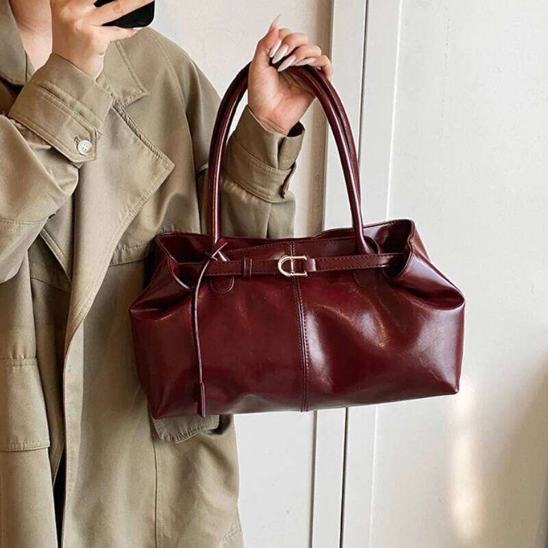 Vintage Handbag for Women Large Capacity 2026 New Underarm Commuting Fashion Female Casual Single Shoulder Tote Bag Handbags C260207