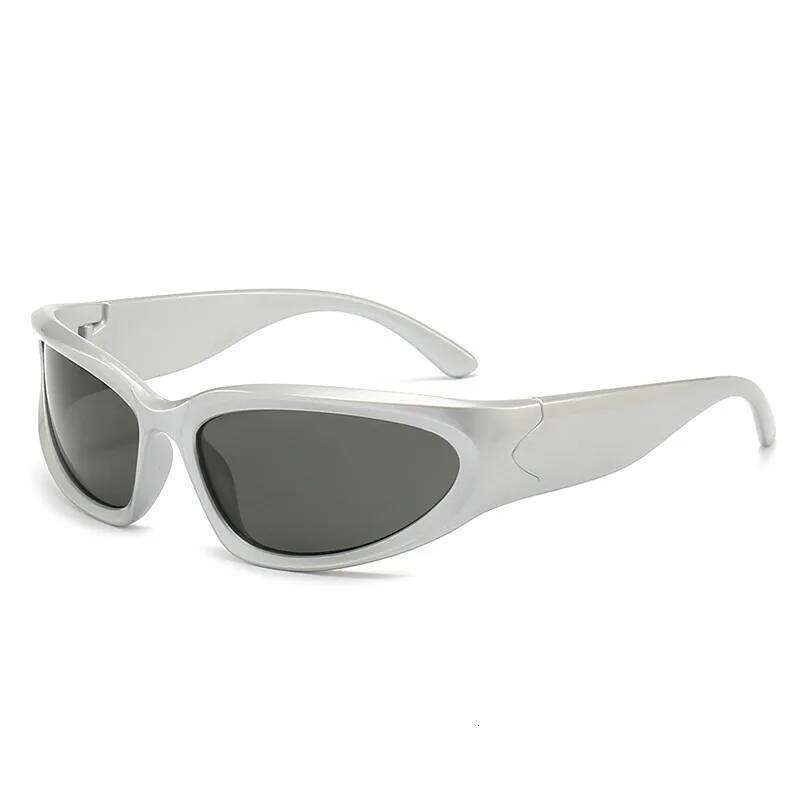Trend sports Europe the United States Y2K wind goggles Fashion sunglasses men and women fashion party glasses Y260207