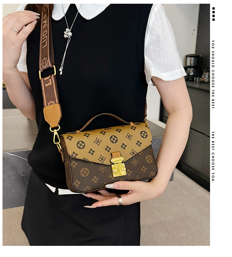 2026 New Cross-border Women's Bag Fashion Print Single-Shoulder Handbag Small Square Bag Versatile High-Quality Feel Crossbody Bag