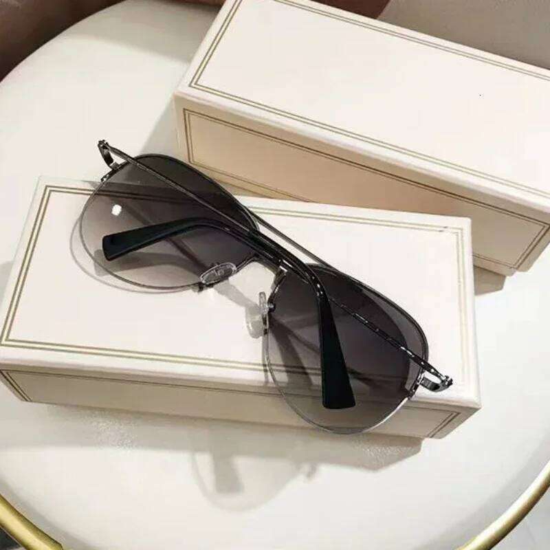 Fashion Gradient Sunglasses for Men Big Frame Pilot Sun Glasses Brand Design Anti-reflective Lunette De Soleil Homme UV400 Y260207