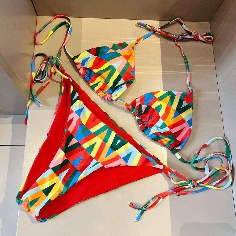 V style Luxury Brand Design Color Printing Sexy Bikini For Woman Two-piece Set Beach Tankni Lady Swimsuit Clothing C260207
