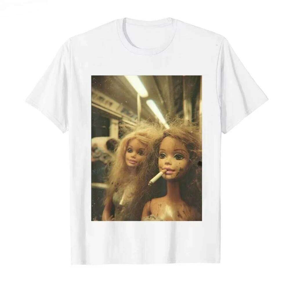 Funny Disgusting Doll Face Meme Smoking Print T-shirt for Men Women Short Sleeve T Shirts Tops Breathable and Comfortable Cotton C260207