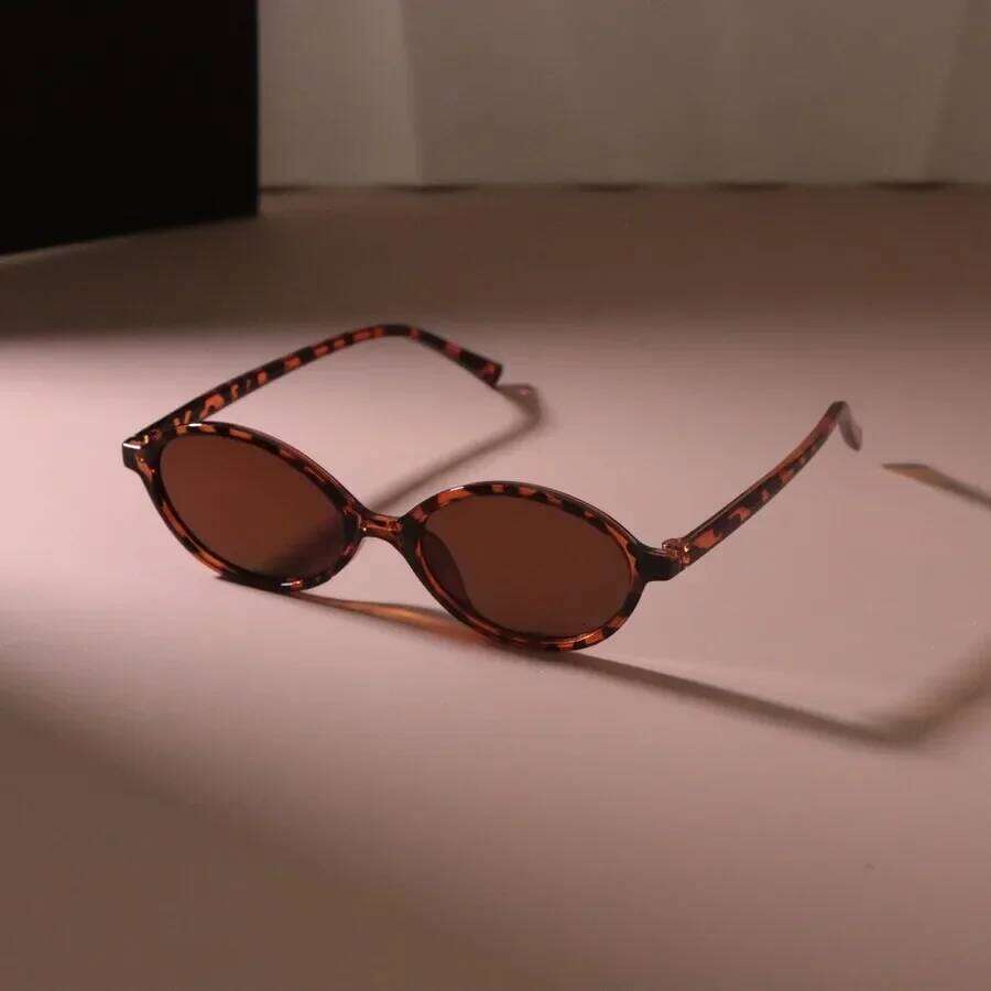 Trendy Small Frame Sun Glasses Women Men Oval Sunglasses Female Cool Black Colors Mirror Designer Brand Fashion Y260207