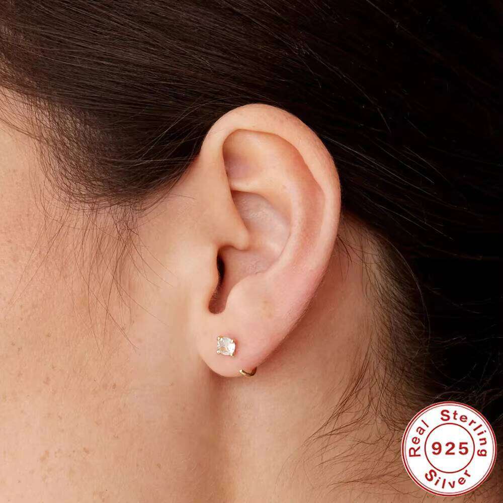 S925 Sterling Silver Four-Claw Diamond-Studded Minimalist Hoop Earrings Pierced Style Popular Europe America INS Creative