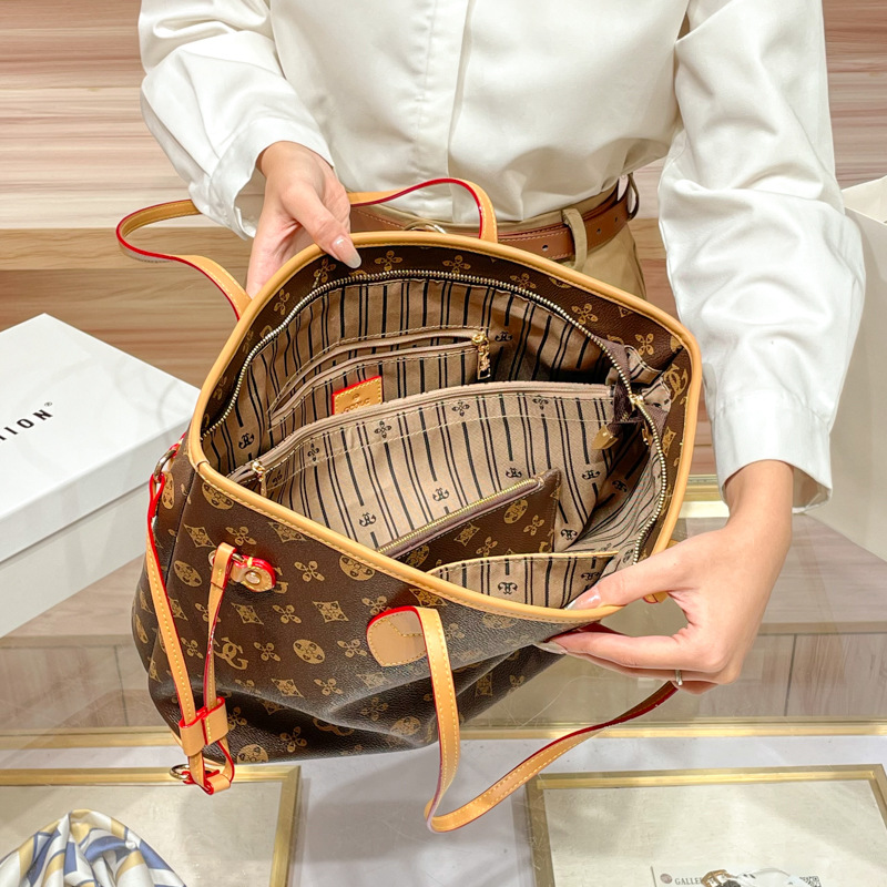 Light Luxury Monogram Tote Bag for Women 2026 New Winter Handbag Large Capacity Commuter Stylish Single-Shoulder Bucket Bag