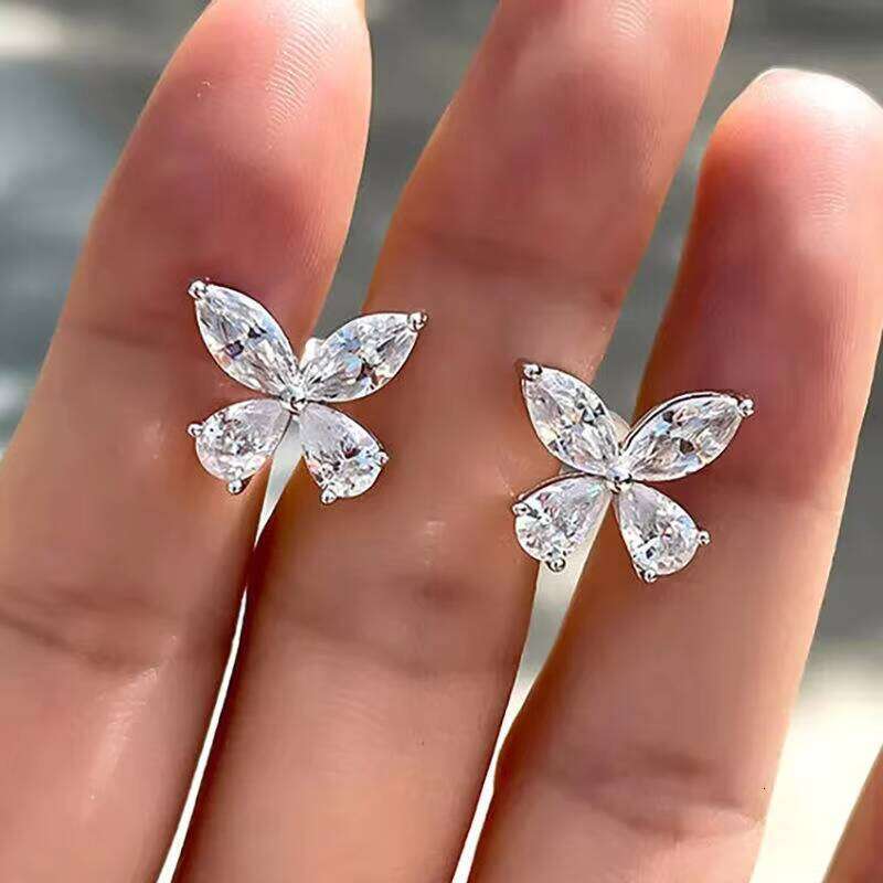 VOAINO Pear Marquise Diamond Earrings 14K Solid Gold Jewelry With Four-Leaf Clover Design