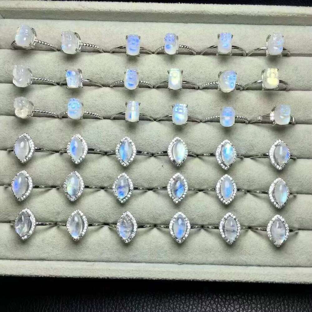 Good Flash Natural Crystal High Quality Moonstone With S925 Sliver Rings For Health