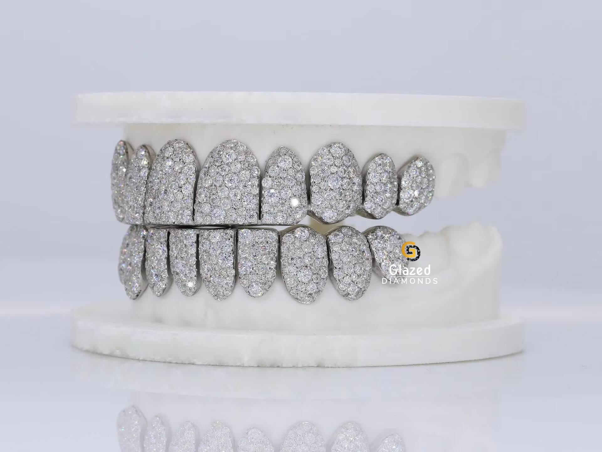 Custom Top Bottom 10 S925 Silver VVS Moissanite Round Brilliant Cut Diamond Grillz Iced Out Grillz for Teeth