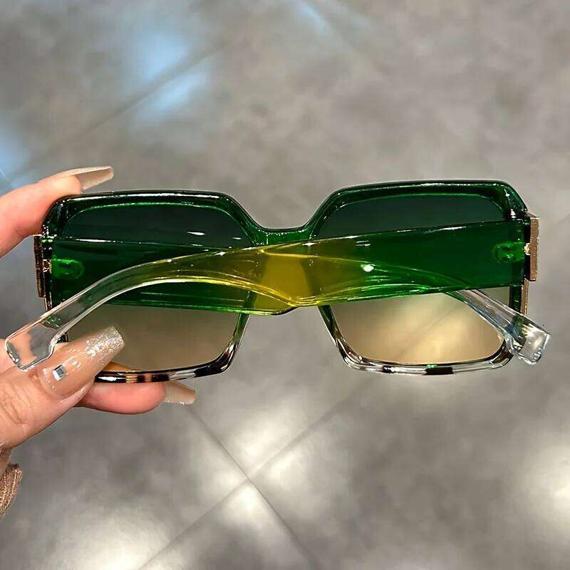 Extra Large Square Fashion Sunglasses for Men and Women Brand Gradient Color Glasses Summer Party Y260207