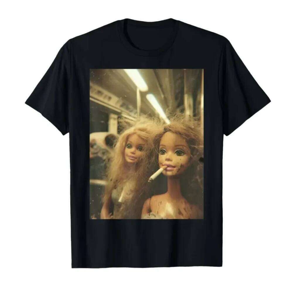 Funny Disgusting Doll Face Meme Smoking Print T-shirt for Men Women Short Sleeve T Shirts Tops Breathable and Comfortable Cotton C260207