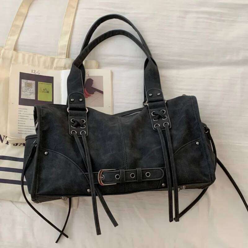 Branded Retro Motorcycle Handbag Stylish Tassel Soft Large Capacity Buckle Shoulder Designer Niche Underarm Bag C260207