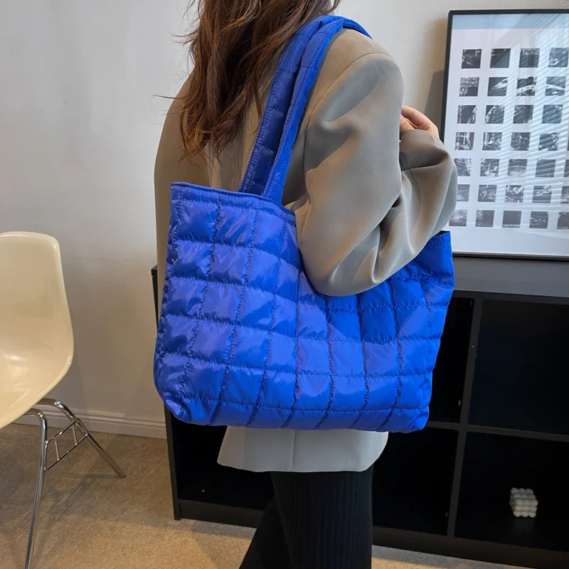 Large Capacity Winter Shoulder Bag Female Solid Color Handbags Cotton Casual Shopper Tote For Women Fashion Top Handle Bag bolsa260128