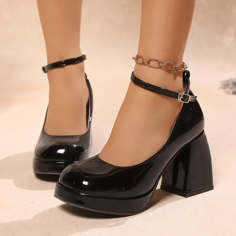 2025 Summer Fashion Ankle Strap Thick Sole High Heels Round Toe Mary Jane Shoes Womens Casual Wedding Bride Red 260208