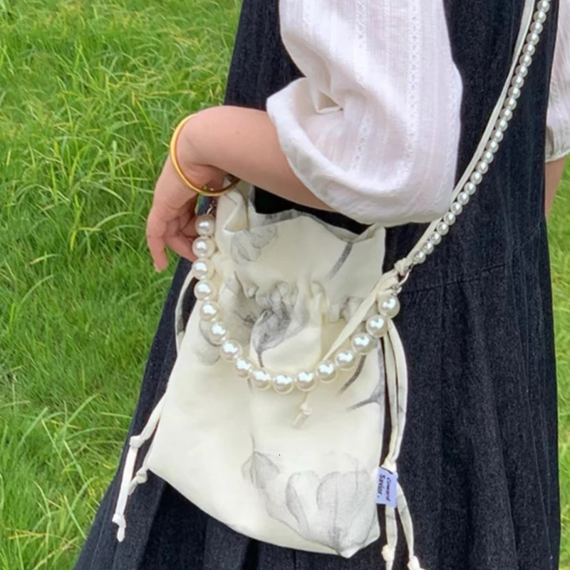 Women Mini Cellphone Bag Sweet Kawaii Drawstring Pleated Shoulder Bags Y2k Chinese Style Print Pearl Chain Handbags Crossbody 260208
