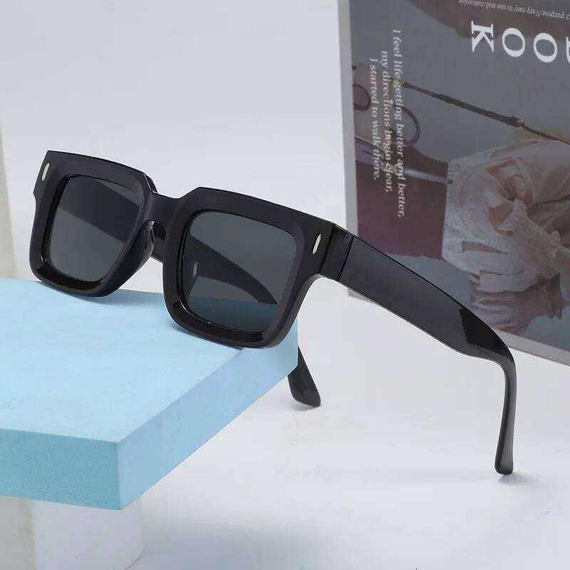 Brand Designer Square Sunglasses Women Men Ocean Color Shades Sun Glasses Female Fashion Rectangle Rivet Oculos De Sol Y260207